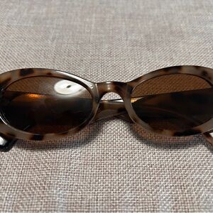 Tortoise Shell Oval Sunglasses